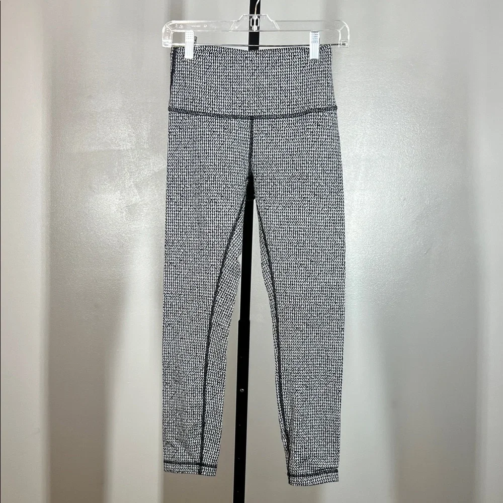 Lululemon Athletica Black and White Patterned Leggings